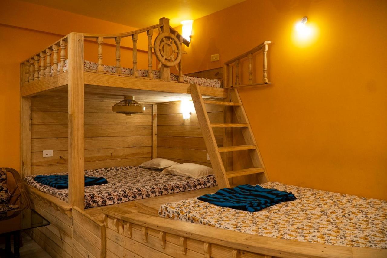 Godwill Casa Варка Екстериор снимка