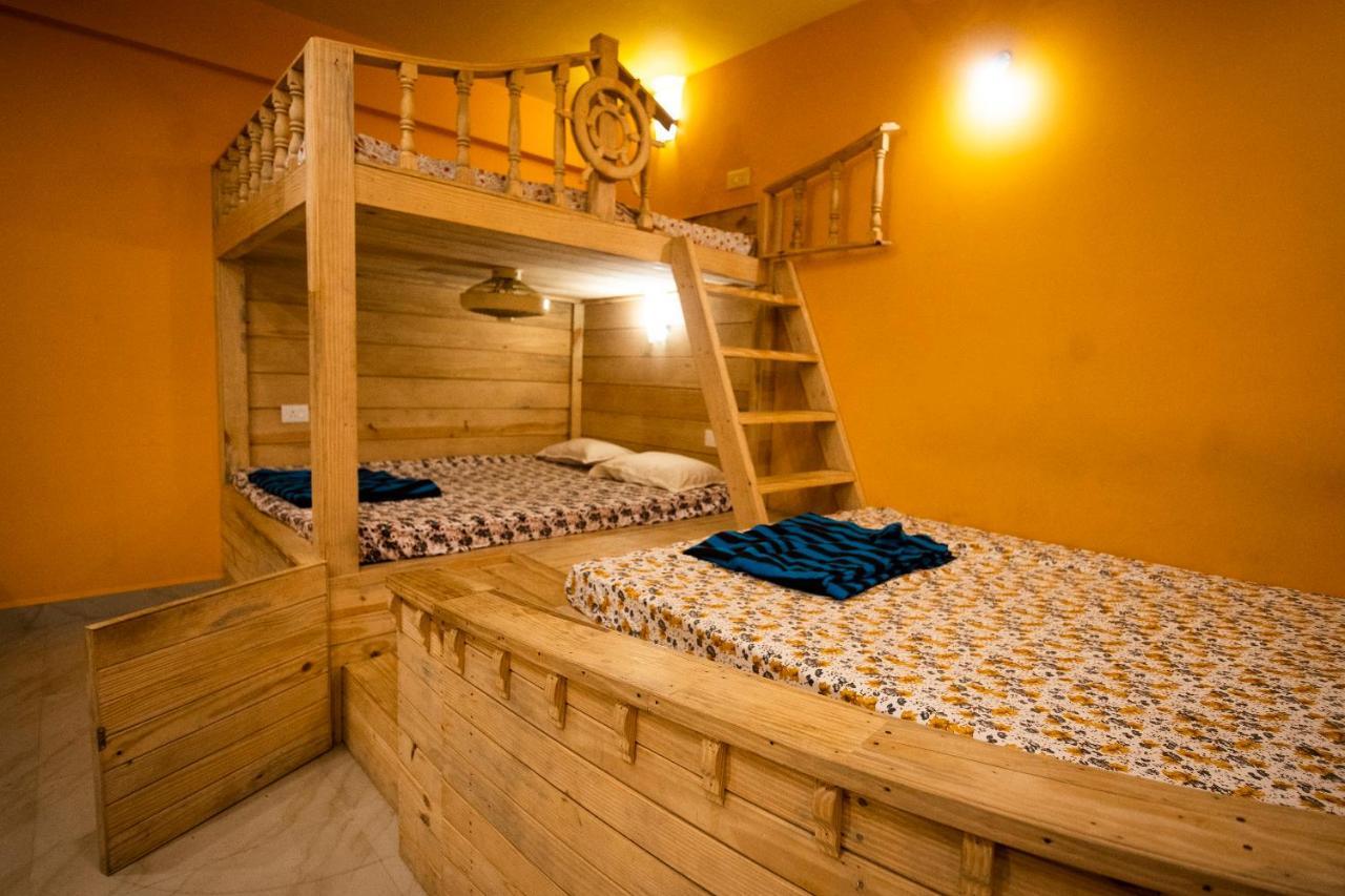 Godwill Casa Варка Екстериор снимка